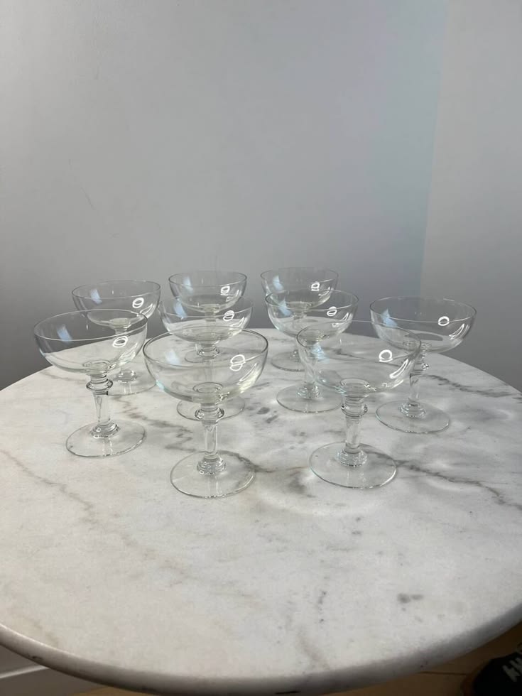 Vintage- Set of 7 glasses