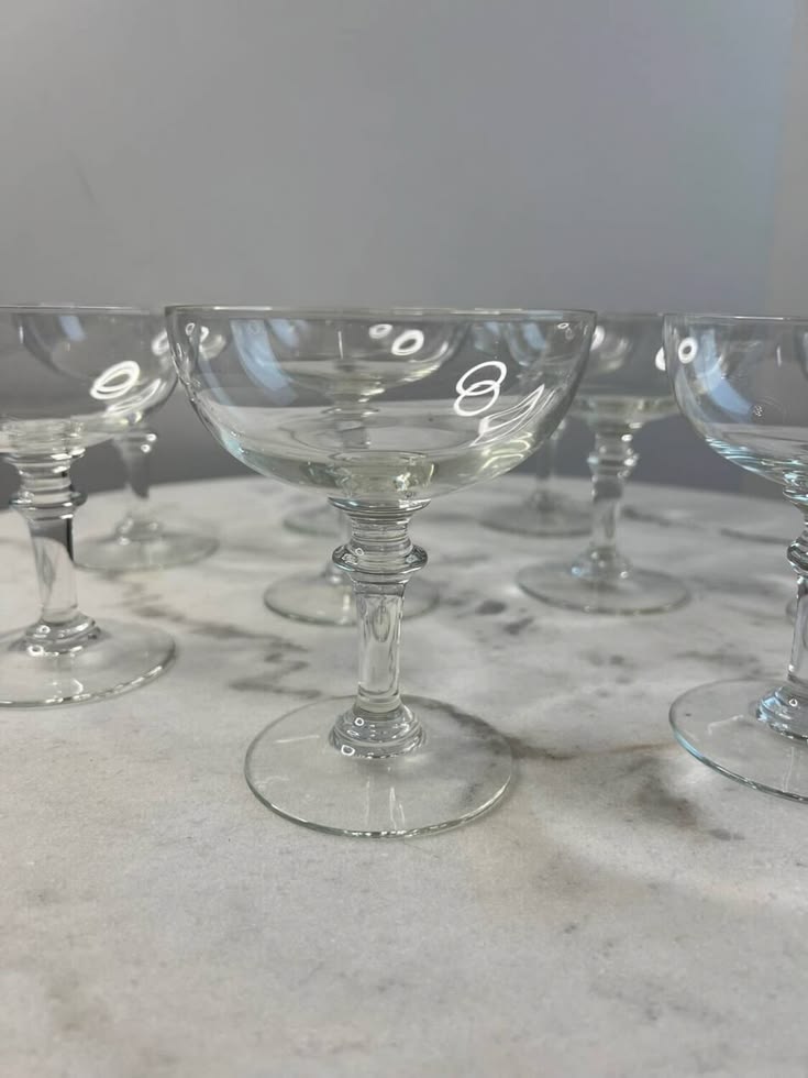Vintage- Set of 7 glasses