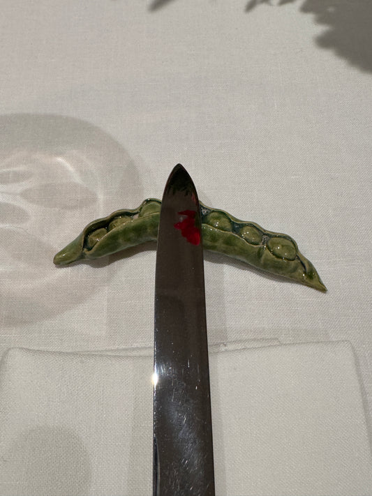 Peas Knife Rest - Handmade Ceramic